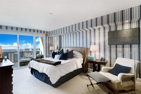 17201 Collins Avenue Sunny Isles Beach FL 33160