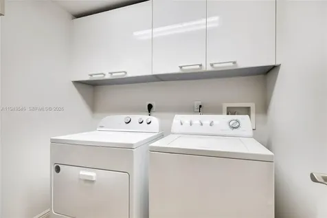 17201 Collins Avenue Sunny Isles Beach FL 33160