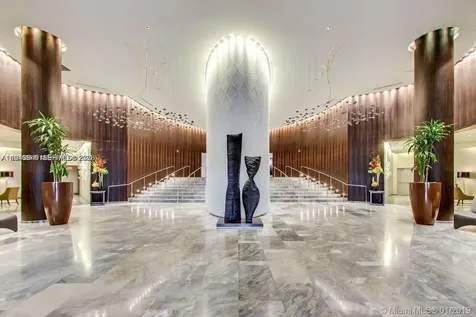17201 Collins Avenue Sunny Isles Beach FL 33160