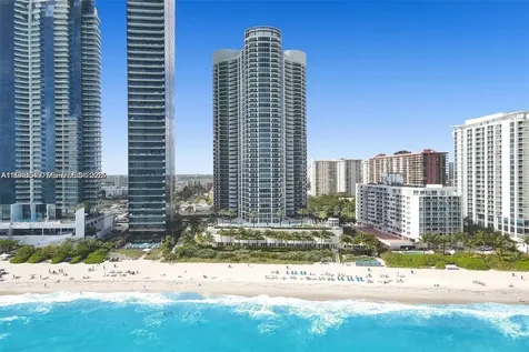 17201 Collins Avenue Sunny Isles Beach FL 33160