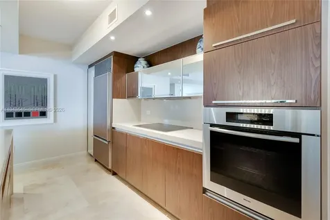 17201 Collins Avenue Sunny Isles Beach FL 33160