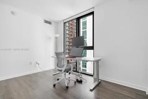 31 SE 6th Street Miami FL 33131