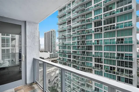 31 SE 6th Street Miami FL 33131
