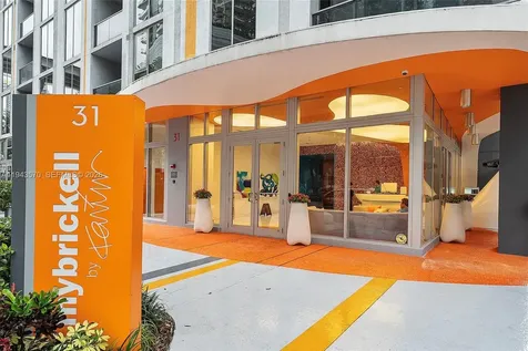 31 SE 6th Street Miami FL 33131
