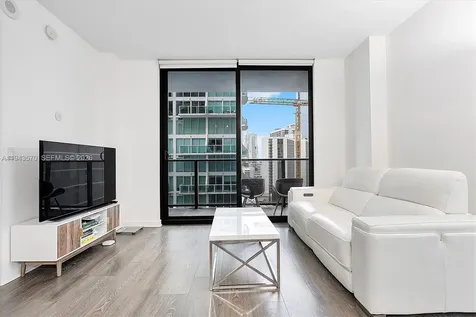 31 SE 6th Street Miami FL 33131