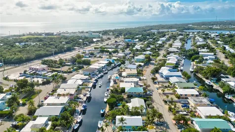 150 Azalea Street Plantation Key FL 33070
