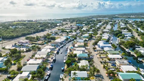 150 Azalea Street Plantation Key FL 33070