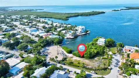 150 Azalea Street Plantation Key FL 33070