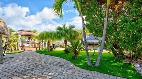 150 Azalea Street Plantation Key FL 33070