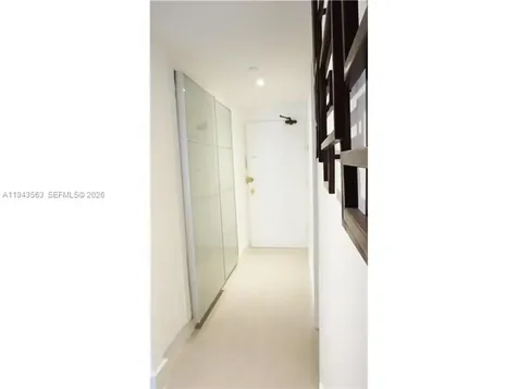 100 Lincoln Road Miami Beach FL 33139