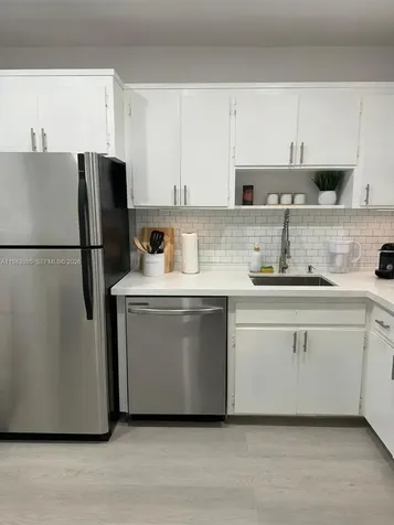 330 SE 2nd Street Hallandale Beach FL 33009