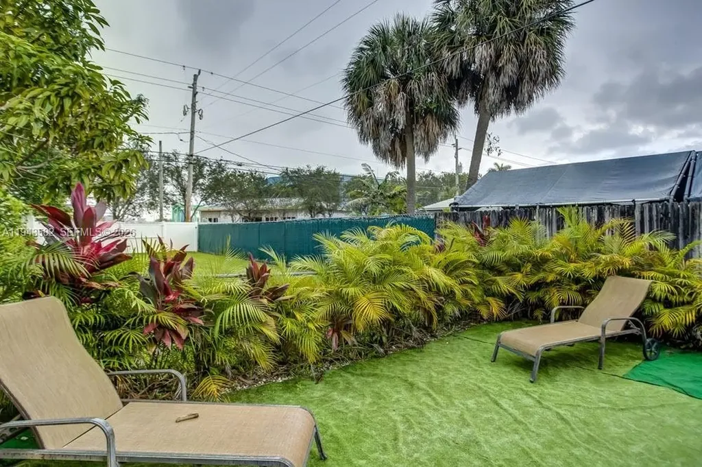 1700 SW 20th Street Fort Lauderdale FL 33315