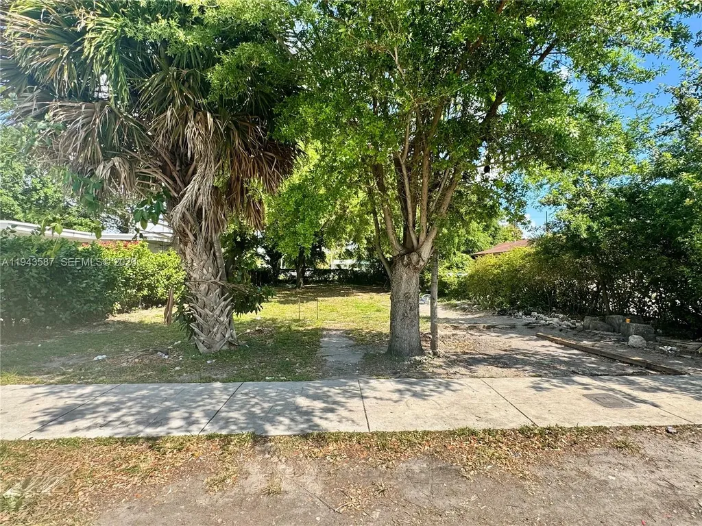 629 NW 65th Street Miami FL 33150