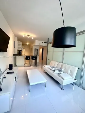 100 Lincoln Road Miami Beach FL 33139