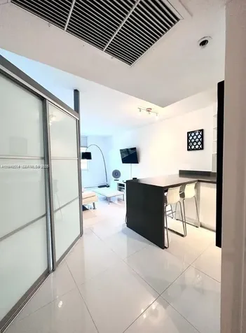 100 Lincoln Road Miami Beach FL 33139