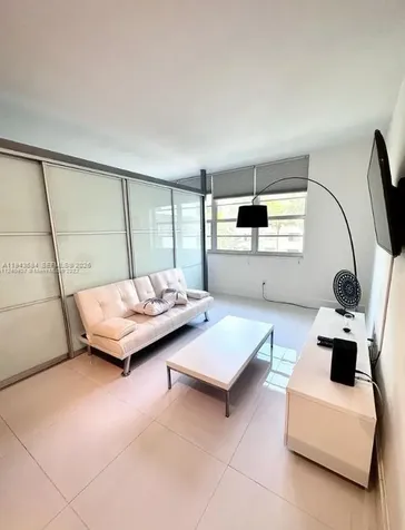 100 Lincoln Road Miami Beach FL 33139