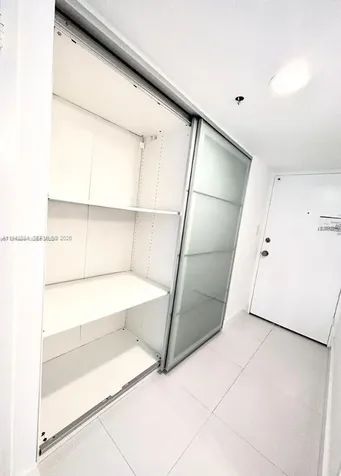 100 Lincoln Road Miami Beach FL 33139