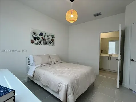 2627 SE 28th Drive Homestead FL 33035