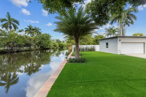 260 NW 86th Street El Portal FL 33150