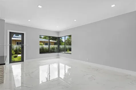 260 NW 86th Street El Portal FL 33150