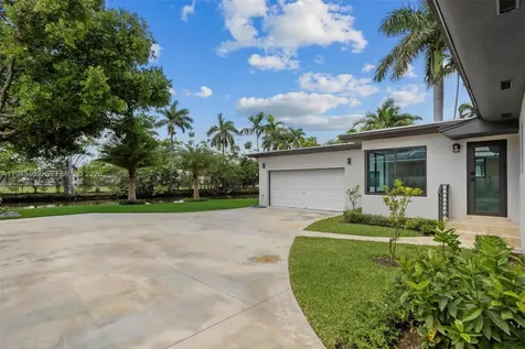 260 NW 86th Street El Portal FL 33150