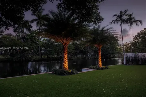 260 NW 86th Street El Portal FL 33150
