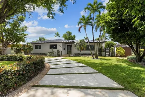 260 NW 86th Street El Portal FL 33150