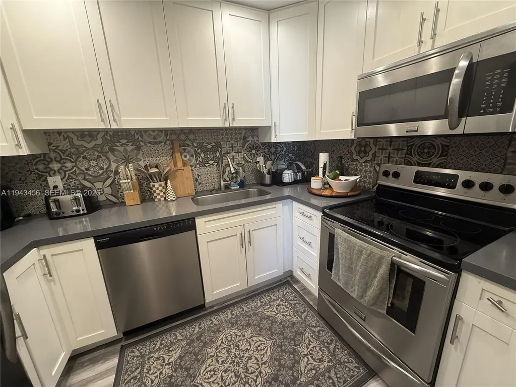 7823 Miller Drive Miami FL 33155