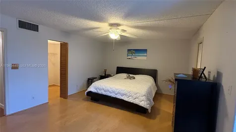 808 NE 27th Avenue Hallandale Beach FL 33009