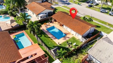 20235 SW 132nd Avenue Miami FL 33177