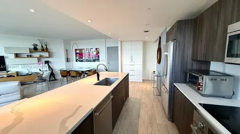 488 NE 18th Street Miami FL 33132