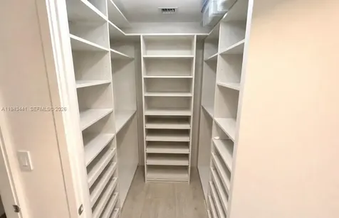 488 NE 18th Street Miami FL 33132