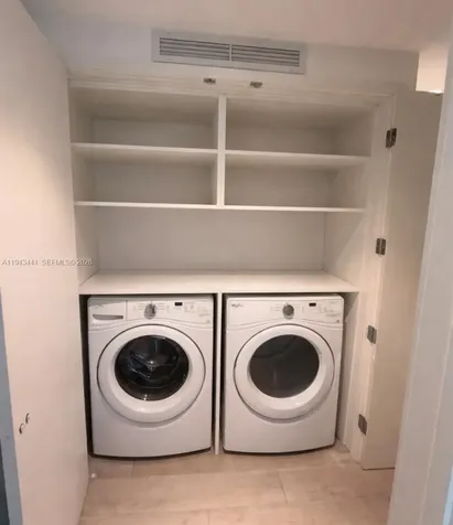 488 NE 18th Street Miami FL 33132