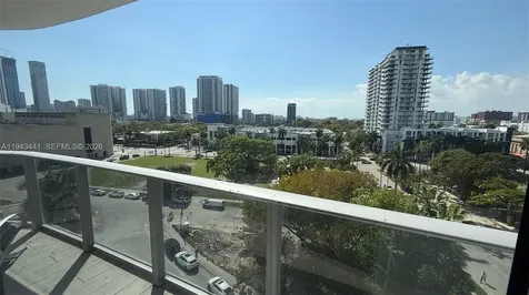 488 NE 18th Street Miami FL 33132