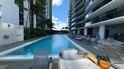488 NE 18th Street Miami FL 33132