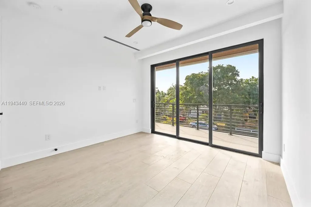 1122 NE 10th Avenue Fort Lauderdale FL 33304