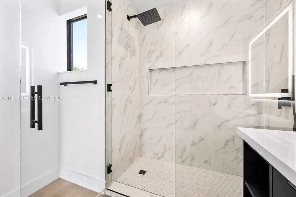 1122 NE 10th Avenue Fort Lauderdale FL 33304