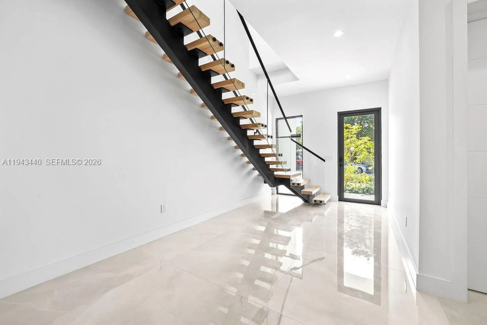 1122 NE 10th Avenue Fort Lauderdale FL 33304