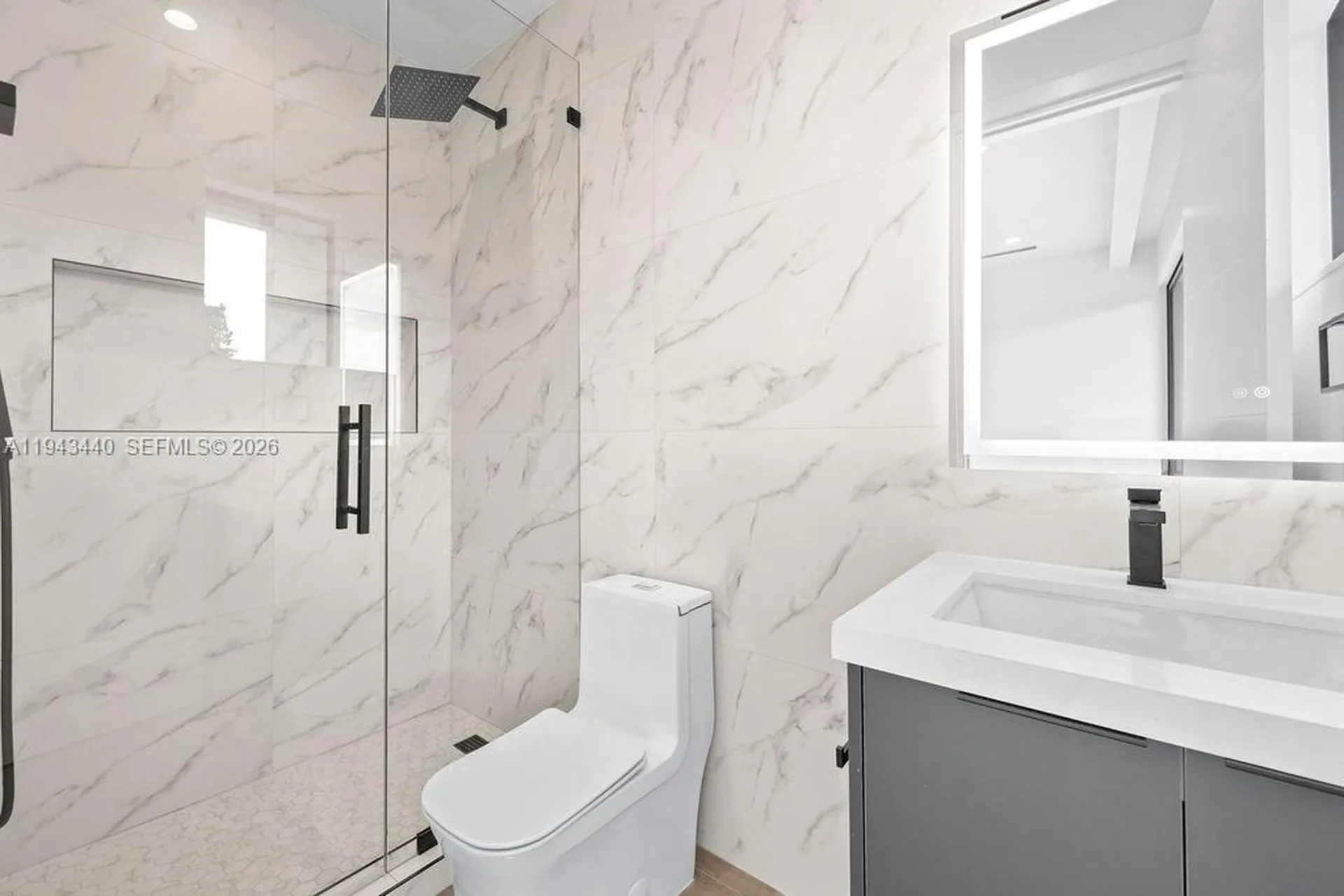 1122 NE 10th Avenue Fort Lauderdale FL 33304