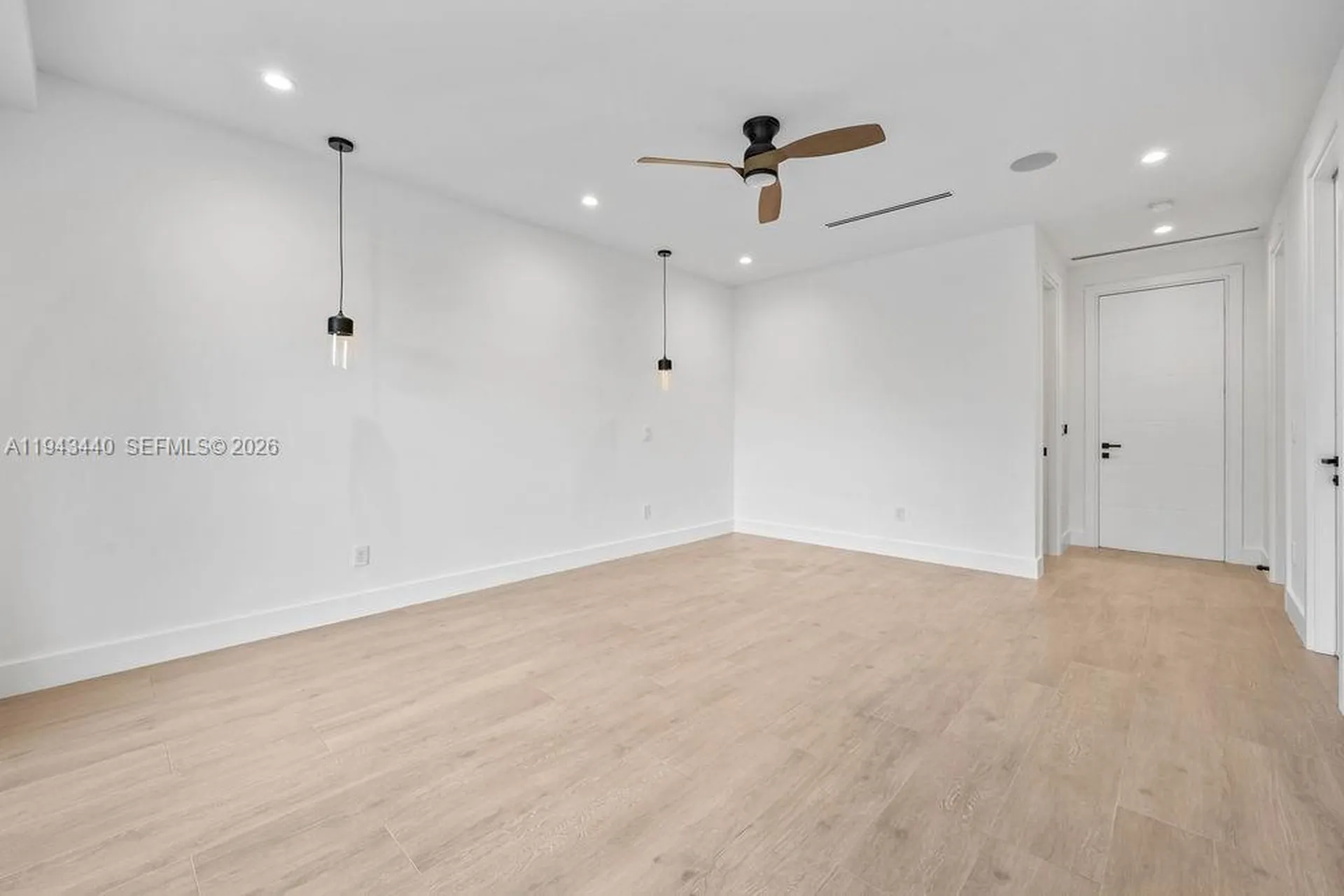 1122 NE 10th Avenue Fort Lauderdale FL 33304