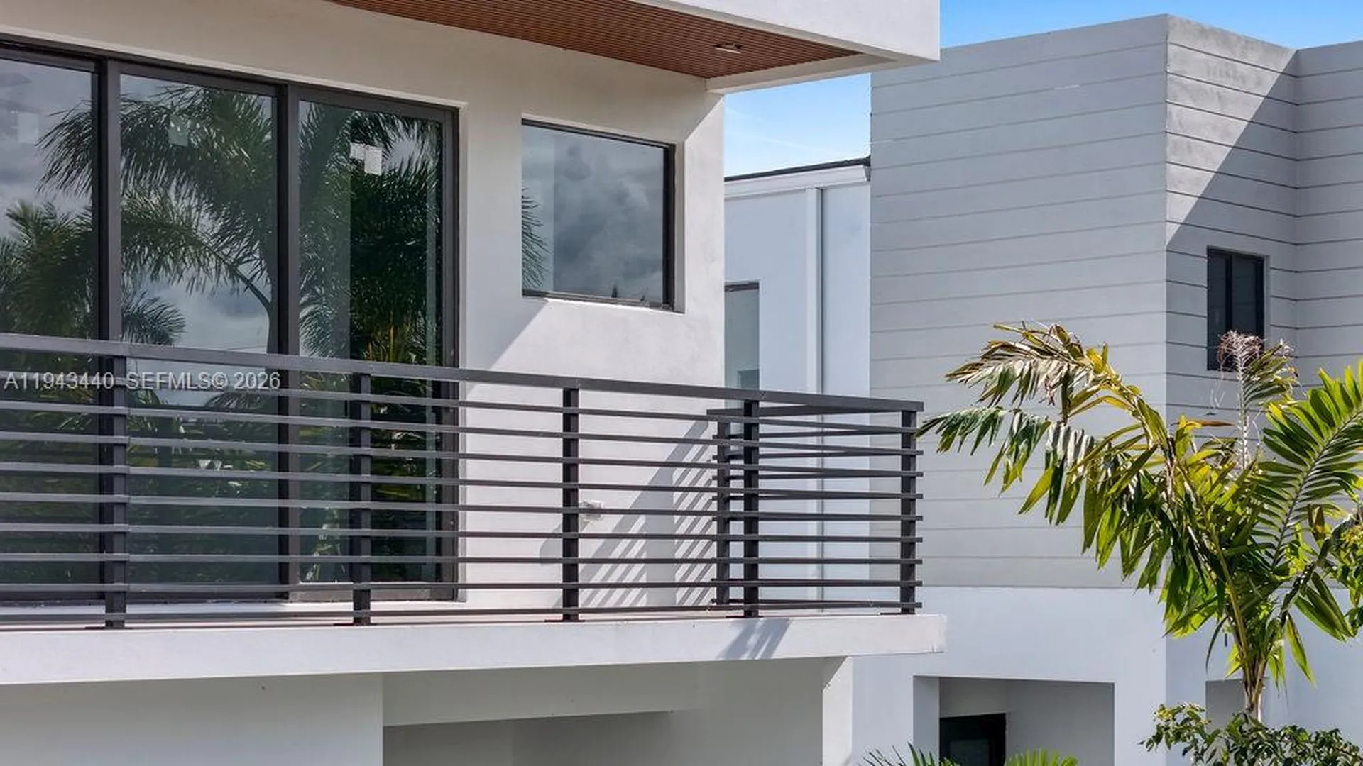 1122 NE 10th Avenue Fort Lauderdale FL 33304