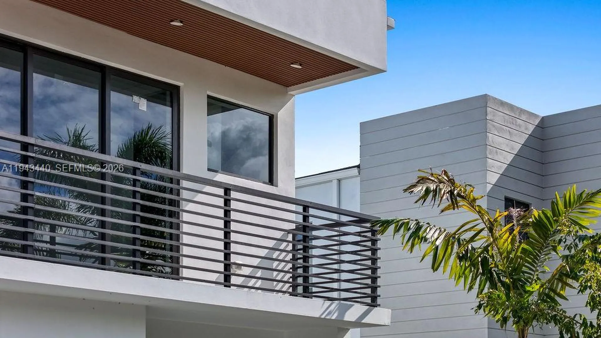 1122 NE 10th Avenue Fort Lauderdale FL 33304