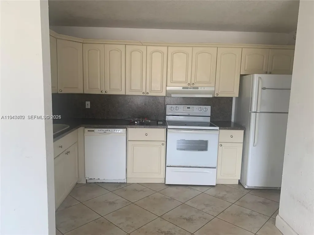 14830 Naranja Lakes Boulevard Homestead FL 33032