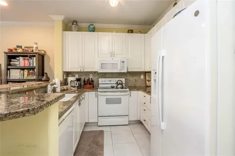 5542 NW 112th Court Doral FL 33178