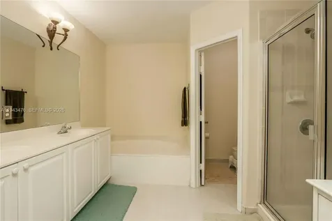 5542 NW 112th Court Doral FL 33178
