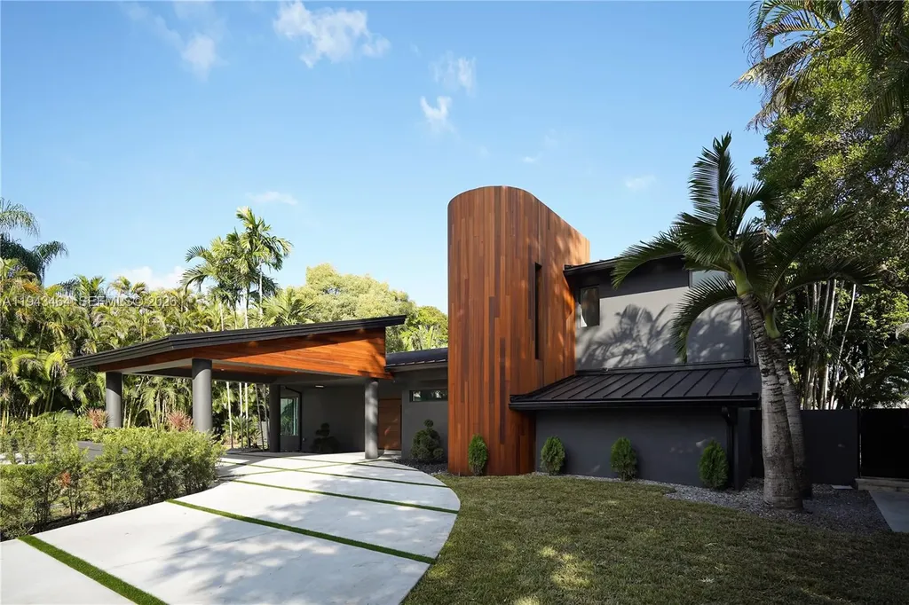 7765 SW 57th Terrace Miami FL 33143