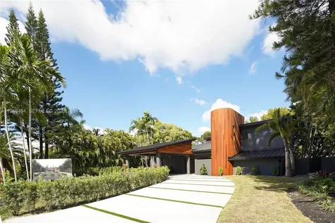 7765 SW 57th Terrace Miami FL 33143