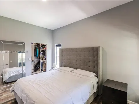 21475 SW 90th Place Cutler Bay FL 33189