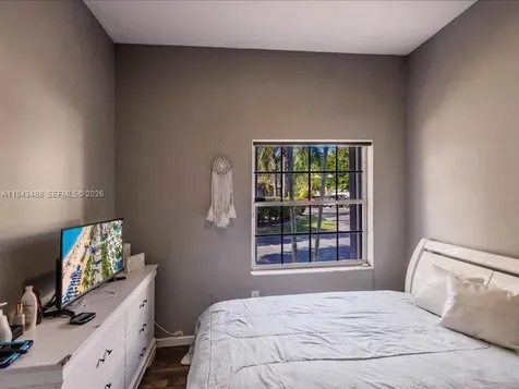 21475 SW 90th Place Cutler Bay FL 33189