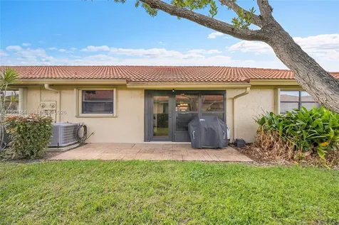 9950 Pyracantha Tree Terrace Boynton Beach FL 33436